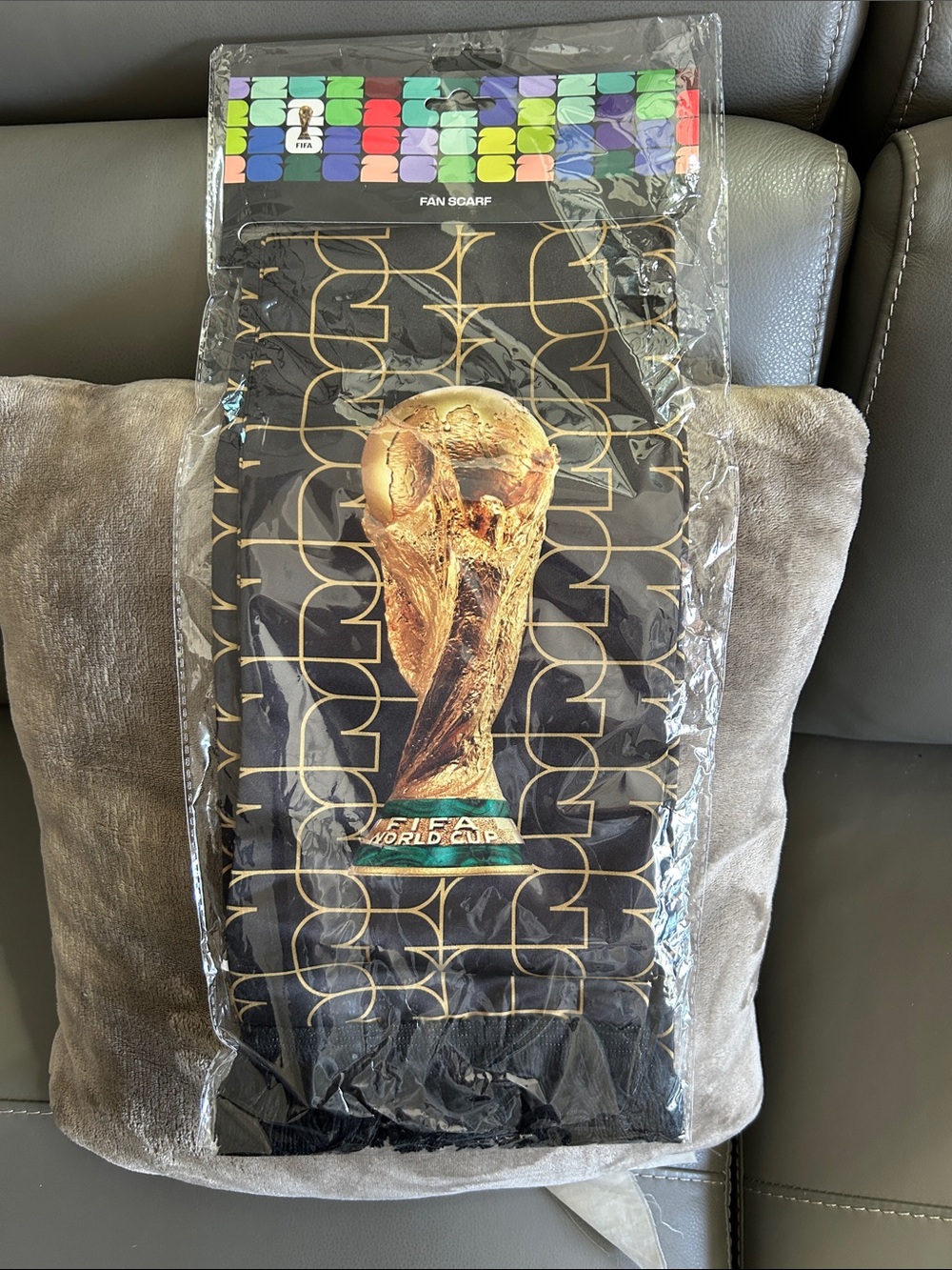 NWT FIFA World Cup Black & Gold Fan Scarf